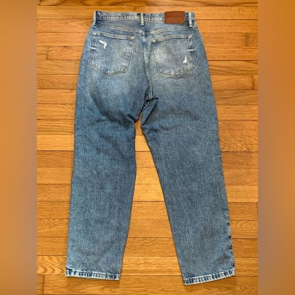 Lucky Brand Jeans size 8 distressed straight leg - Picture 3 of 3
